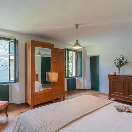 Residenza Regina On The By Rent Laglio