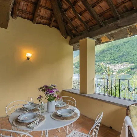 Apartamento Residenza Regina On The By Rent Laglio