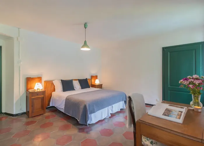 Residenza Regina On The By Rent Appartement Laglio