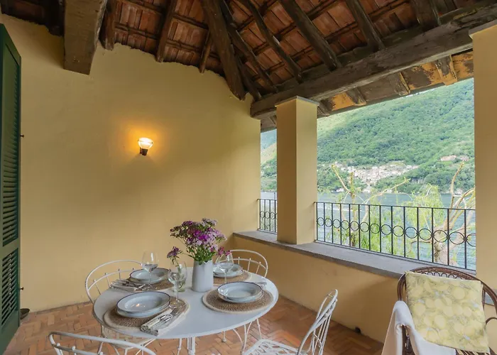 Apartamento Residenza Regina On The By Rent Laglio